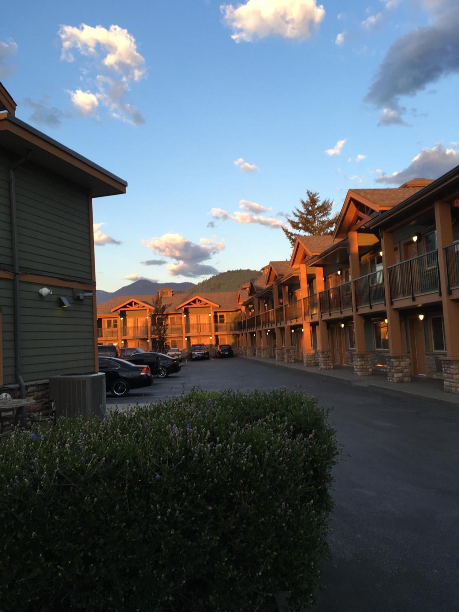 Vedder River Inn Chilliwack Zewnętrze zdjęcie